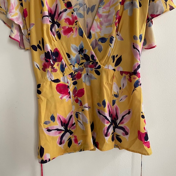 French Connection Low Cut Floral Blouse - Picture 4 of 6